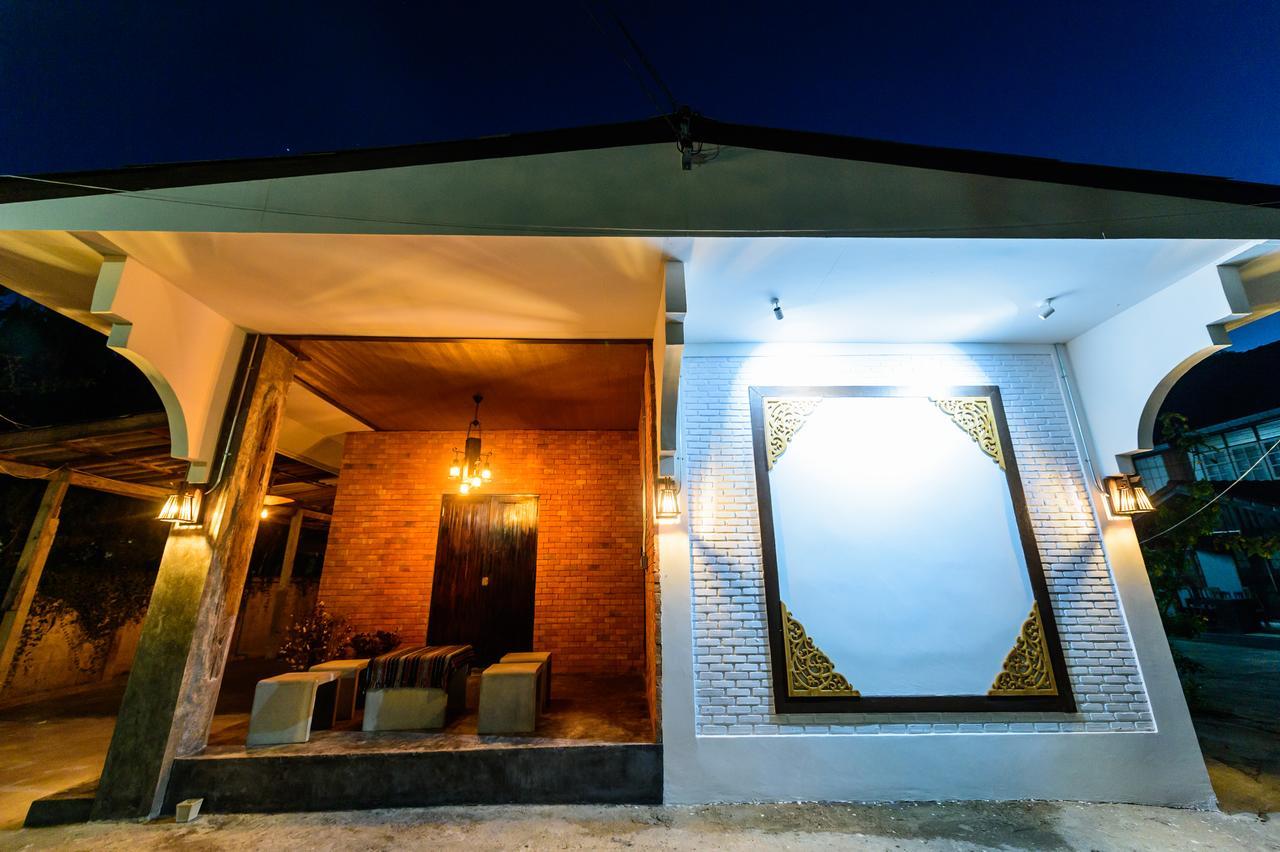 Huan Amphan Chiang Rai Exteriör bild